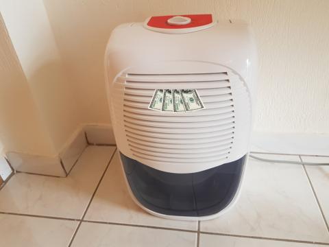 dehumidsoaking2