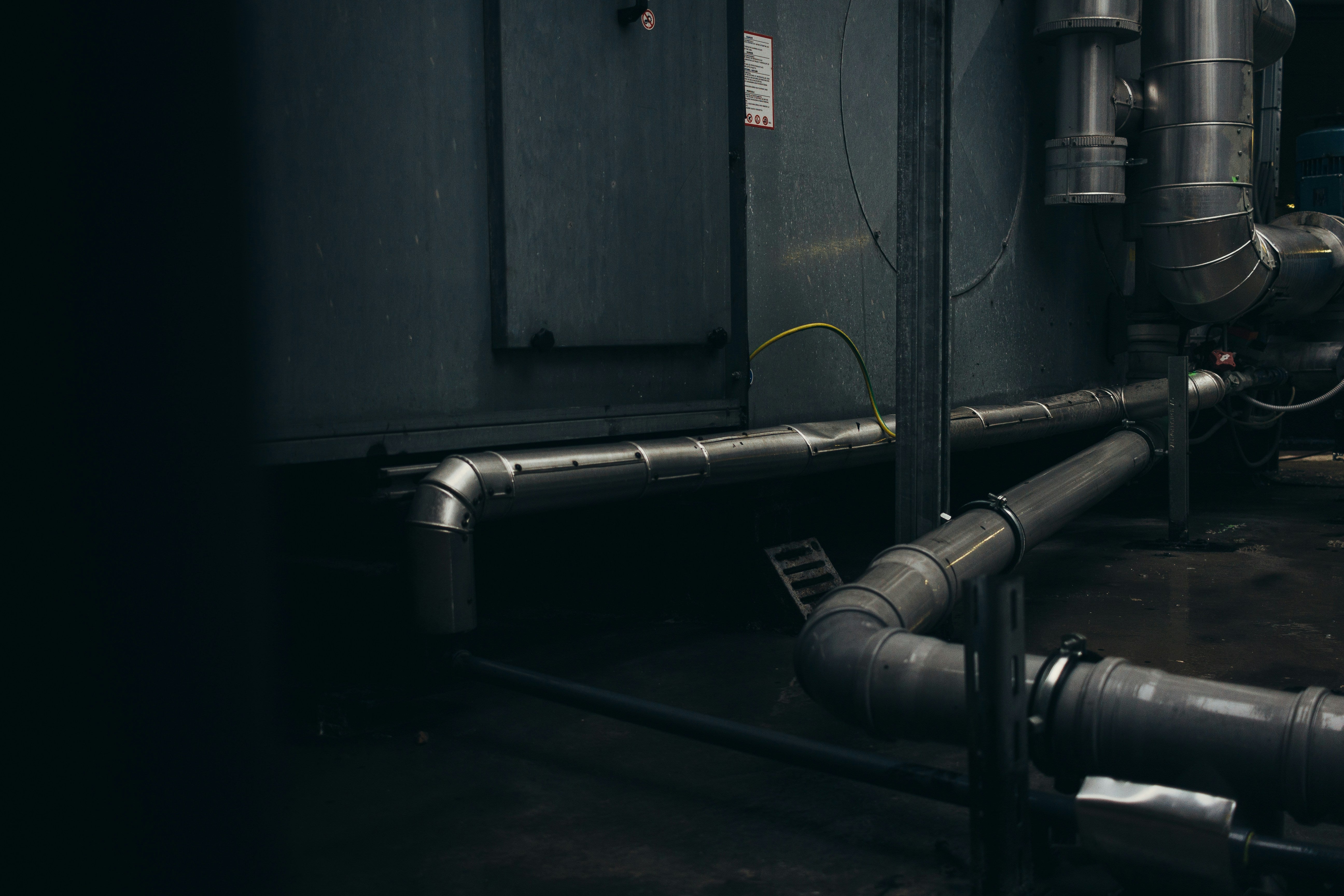 Insulating Hot Water Pipes